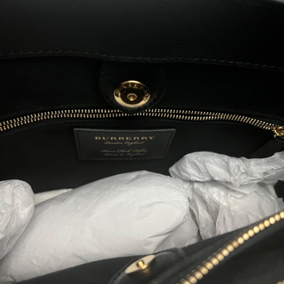 Burberry handbag